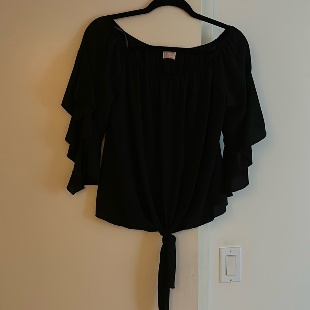 Black off sleeve top